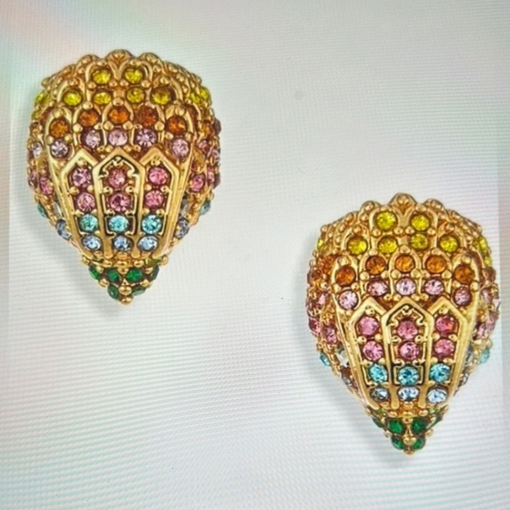 🌈 🔹Kurt Geiger multicolo Crystal  rainbow small pave eagle stud Dome Earrings - Picture 4 of 9